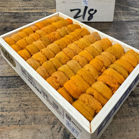 北海道利尻・礼文産 エゾバフンウニ 板並び250g 商品写真 メイン